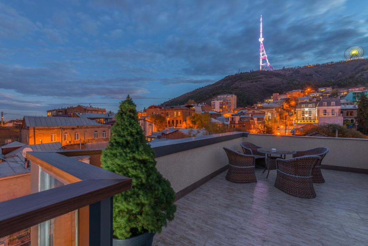 Veranova Hotel Тбилиси Экстерьер фото
